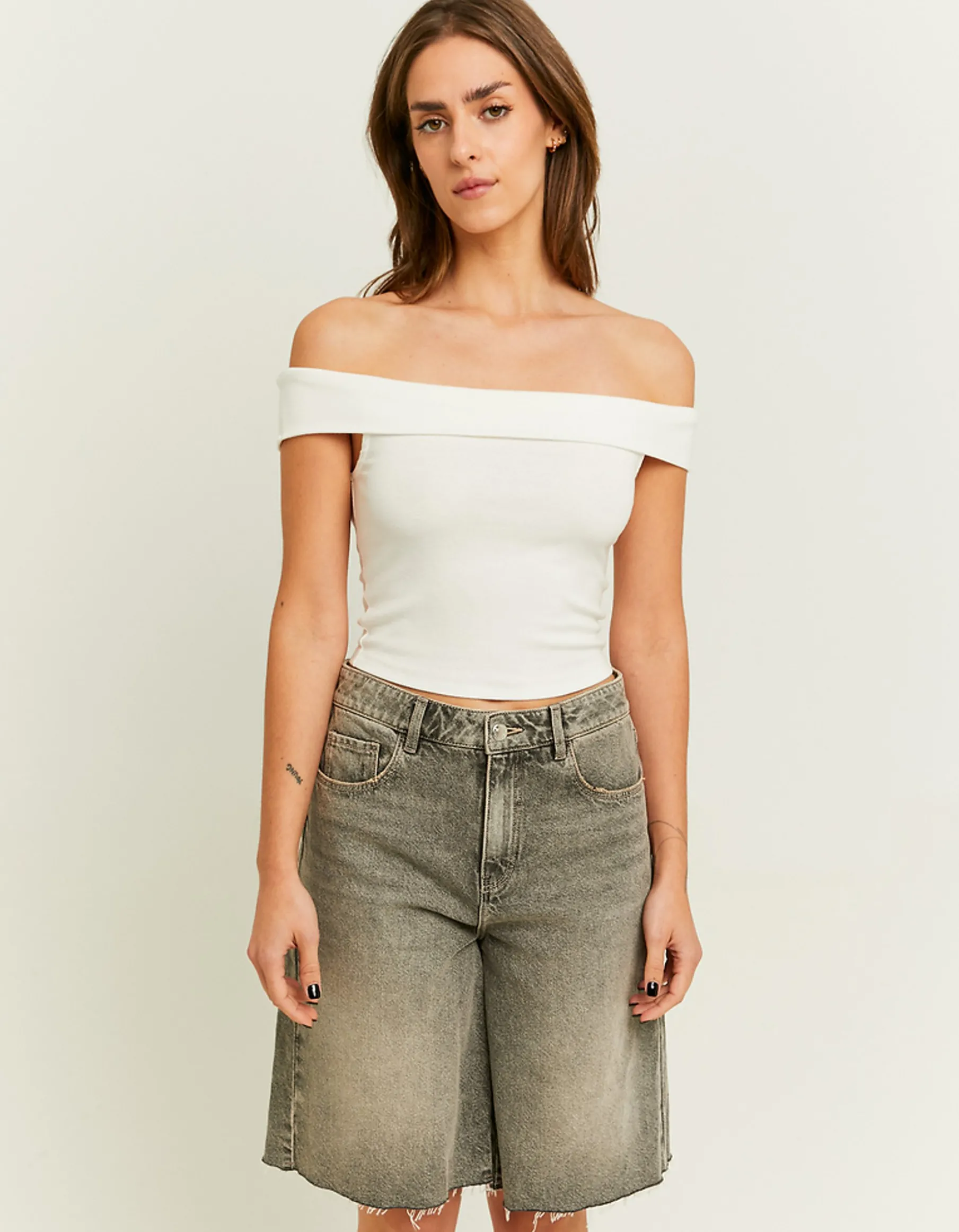 Tally Weijl Shorts^Bermuda Ampi a Vita Alta
