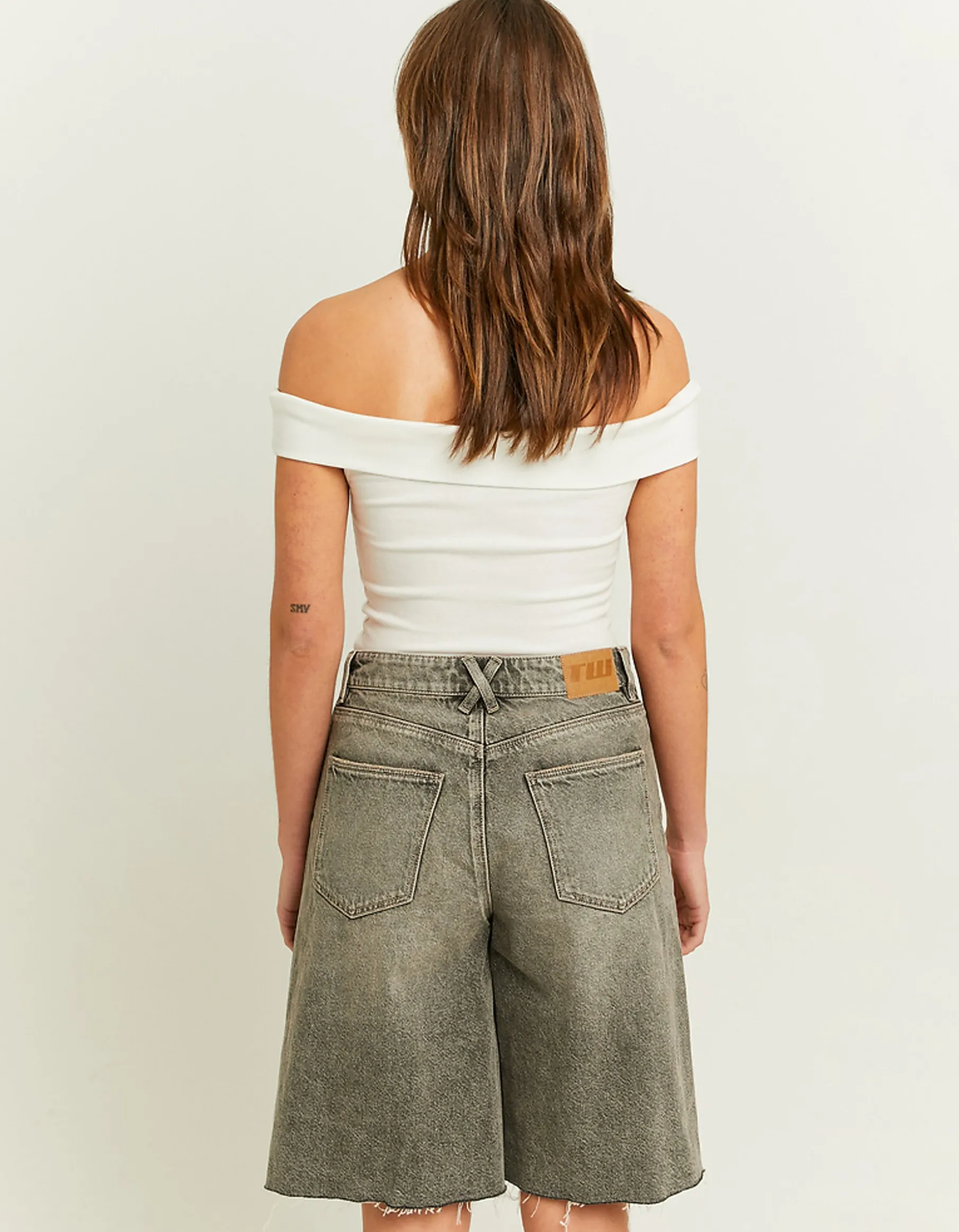 Tally Weijl Shorts^Bermuda Ampi a Vita Alta