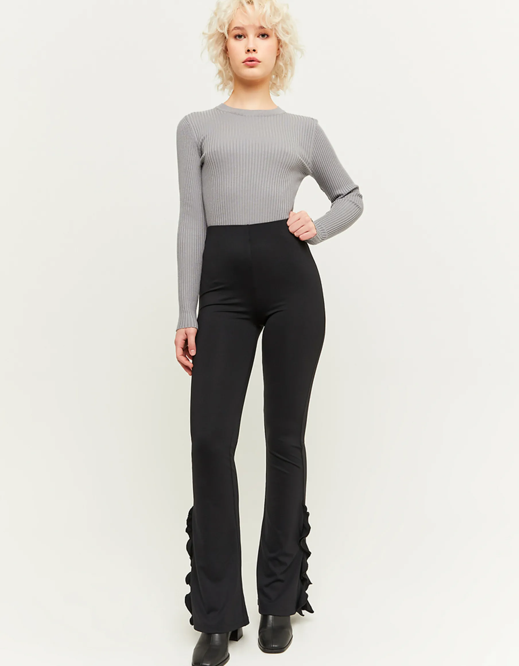 Tally Weijl Pantaloni | Leggings^Leggings a Zampa con Ruffles Neri