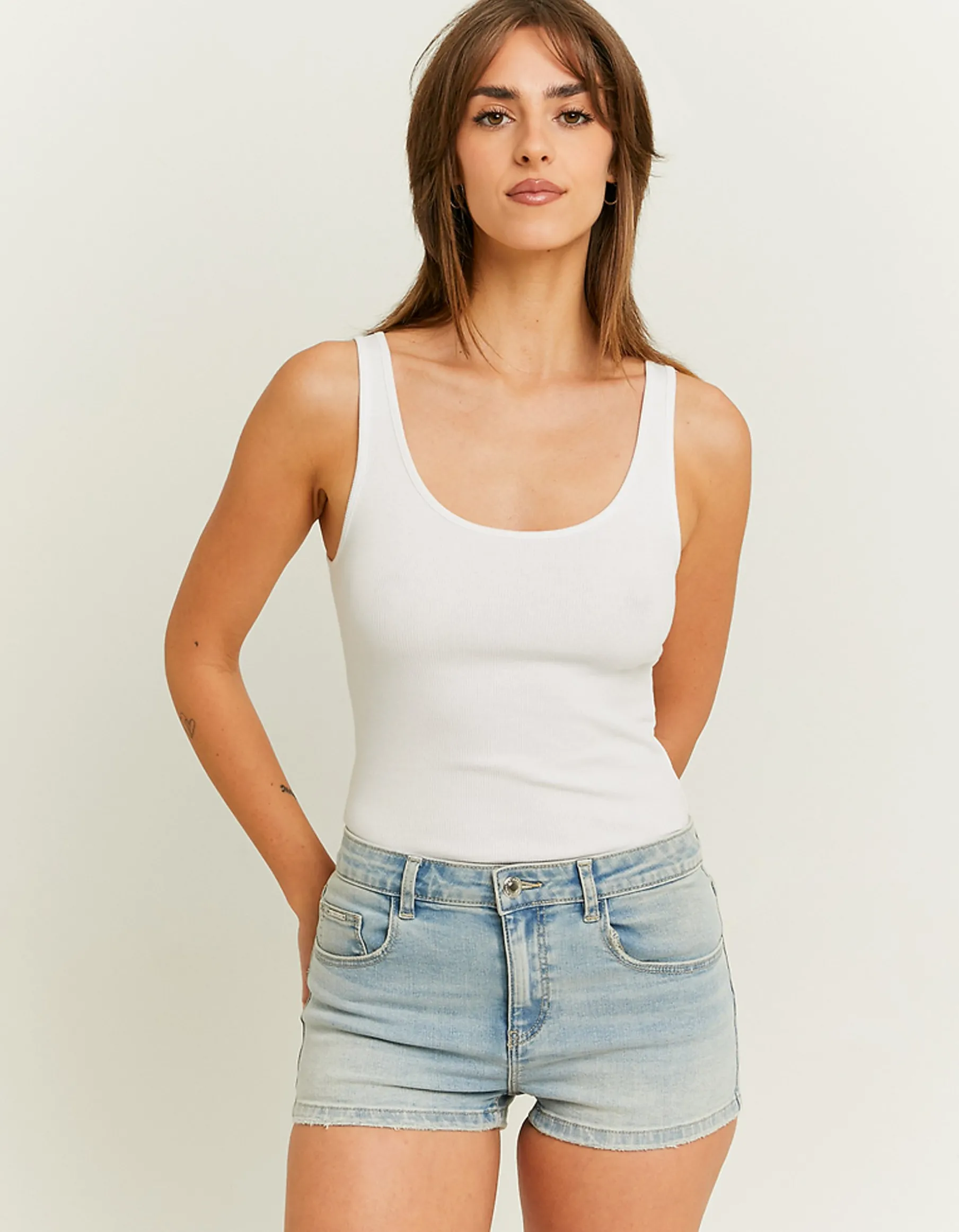 Tally Weijl Shorts^Pantaloncini Extra Corti Cargo a Vita Media