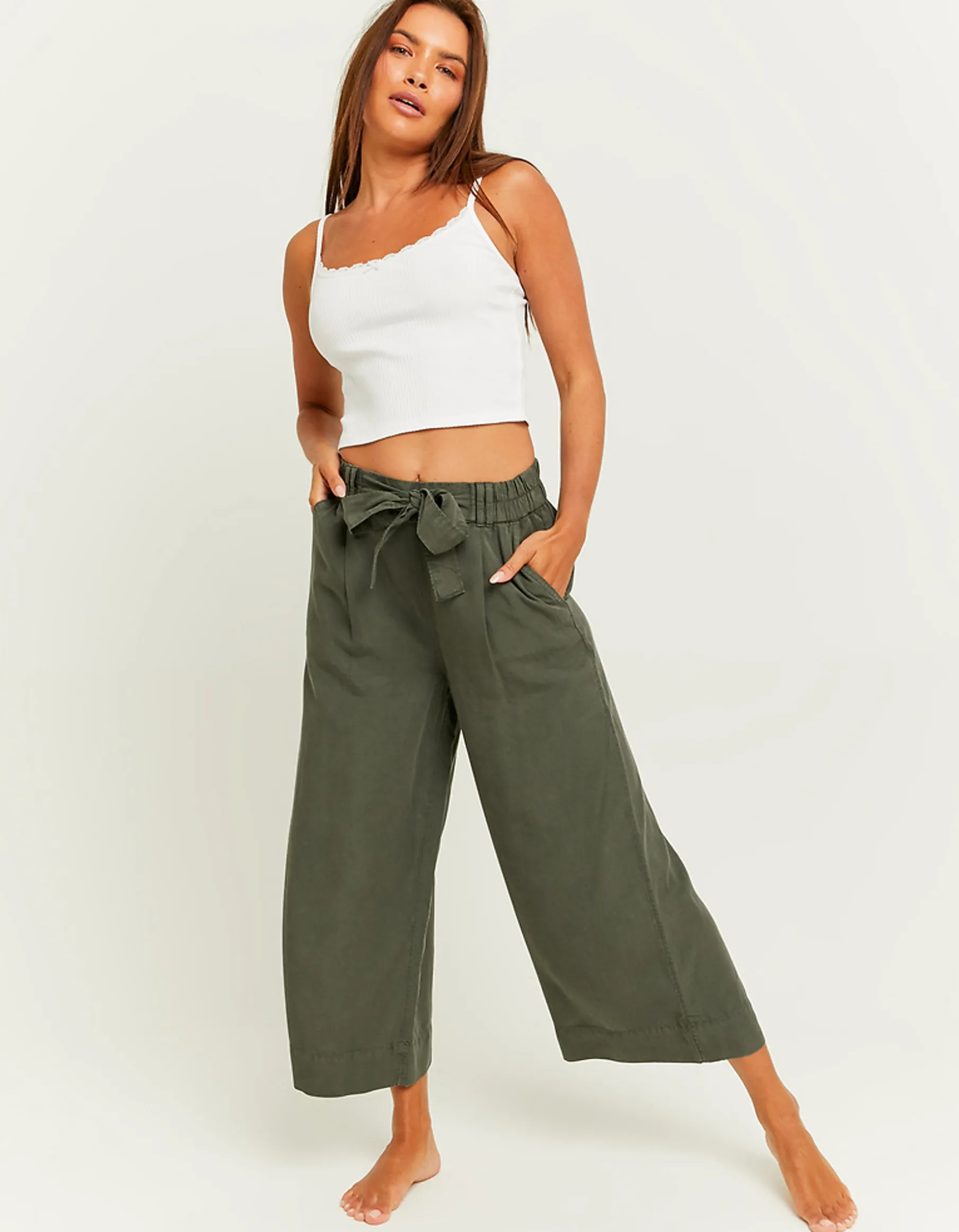 Tally Weijl Pantaloni^Pantaloni Leggeri Verdi con Fascia Elastica in Vita